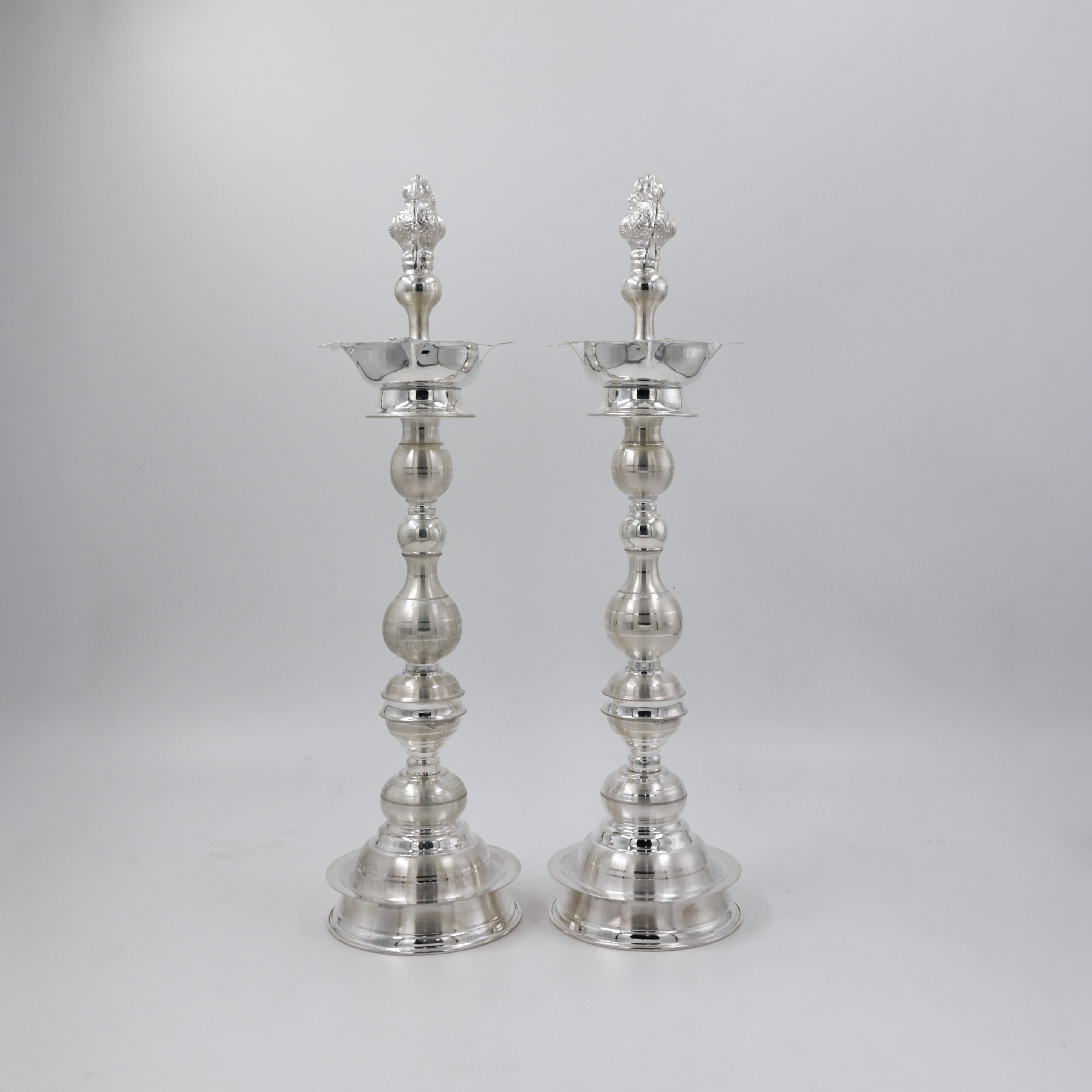 New Akshaya Jewellers - Siliver White Polish Kundulu With Nakshi Design